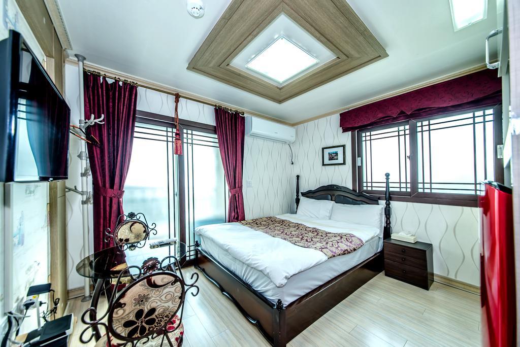 Jeju Hue Pension Seogwipo-stad Buitenkant foto